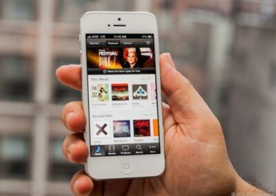 iPhone 5S с 4,3 дюймовым дисплеем к концу года?