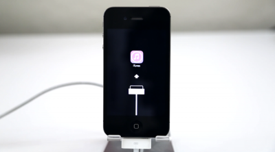 Первые попытки джейлбрейк iOS 7 как получить доступ к корневым папкам на iPhione 4