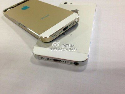 iPhone 5S в золотистом исполнении засветился на фото 