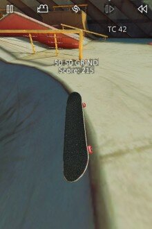 True Skate скейт на пальцах