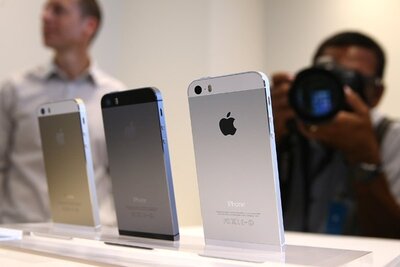 Первые отзывы о смартфонах iPhone 5s и iPhone 5c