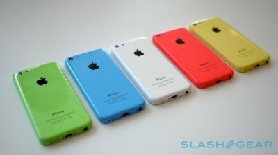 Первые живые фото iPhone 5S и iPhone 5C