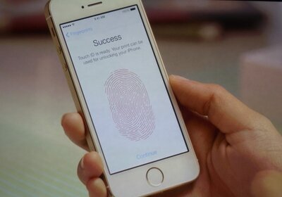 Владельцы iPhone 5s жалуются на работу сканера отпечатков пальцев