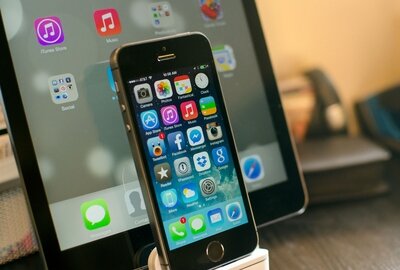 Джейлбрейк разработчики советуют незамедлительно обновиться до iOS 7.0.4