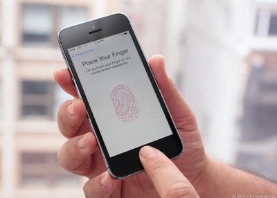 Apple выпустит обновление для решения проблем с Touch ID