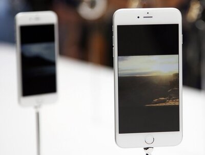 Спрос на iPhone 6 Plus бьёт рекорды