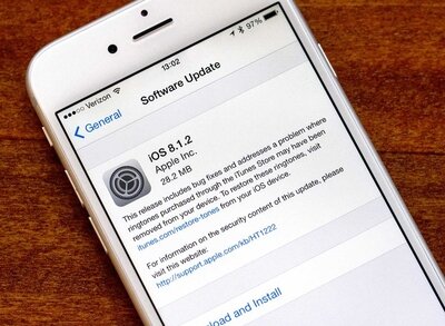 Apple перестала подписывать iOS 8.1.2.