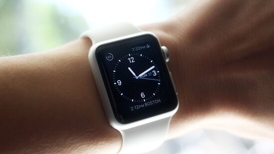 Эксперты не ждут рекордных продаж Apple Watch в России